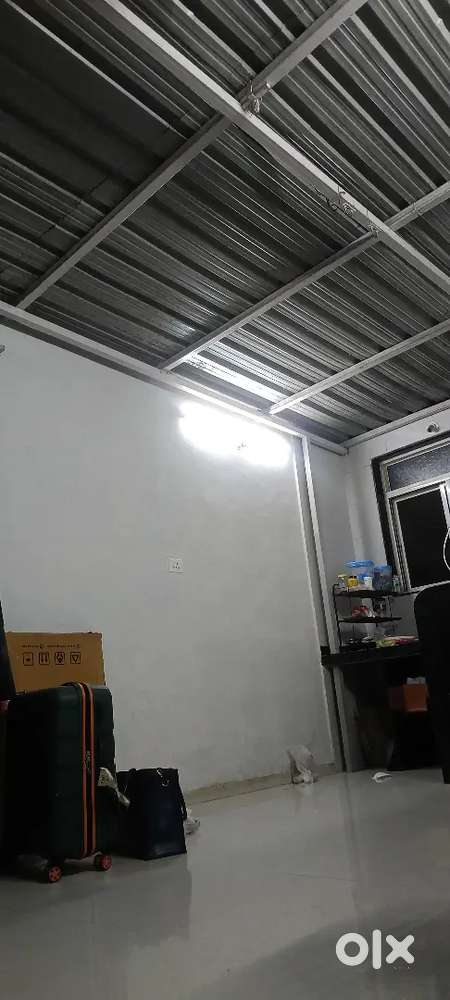 1rk room clean