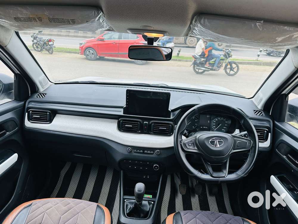 Tata Punch Pure, 2022, Petrol