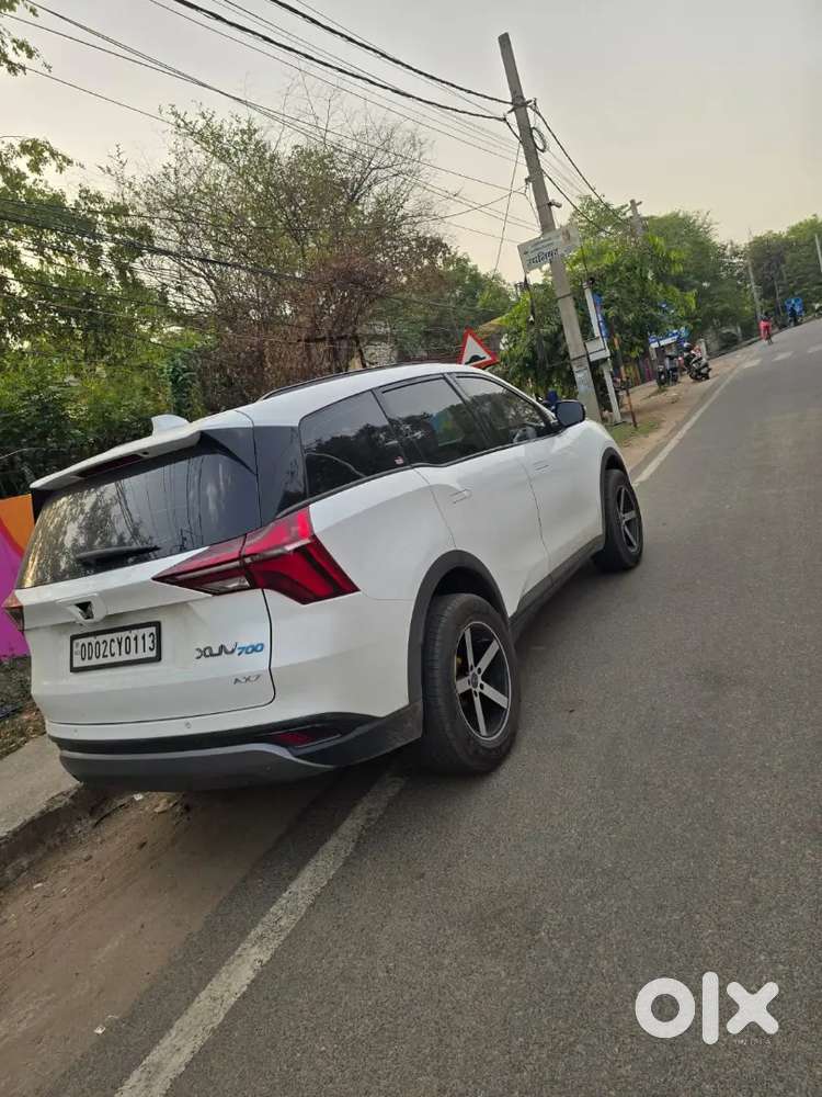 Mahindra Xuv700 2025 Diesel 16856 Km Driven
