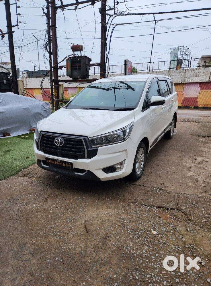 Toyota Innova Crysta 2.4 G Mt, 2024, Diesel