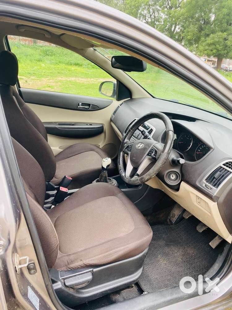 Hyundai I20 2012-2014 Sportz 1.4 Crdi, 2013, Diesel