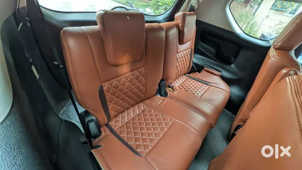 Toyota Innova Crysta [2020-ongoing] 2.4 Gx 7 Str, 2017, Diesel