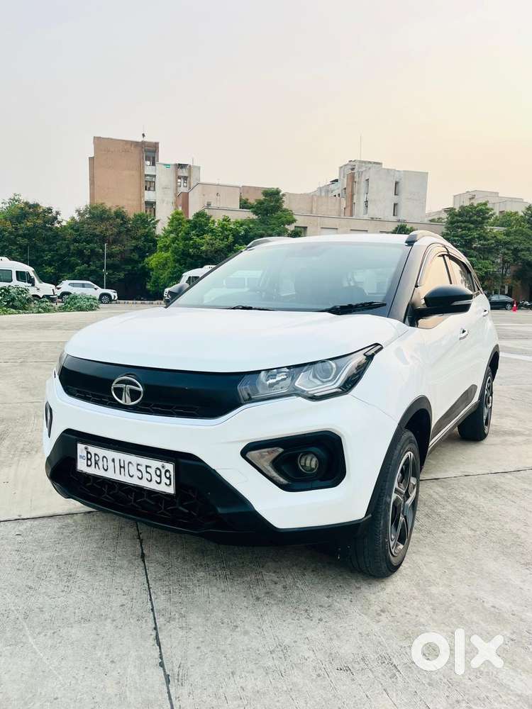 Tata Nexon 1.5 Revotorq Xm (s), 2023, Diesel