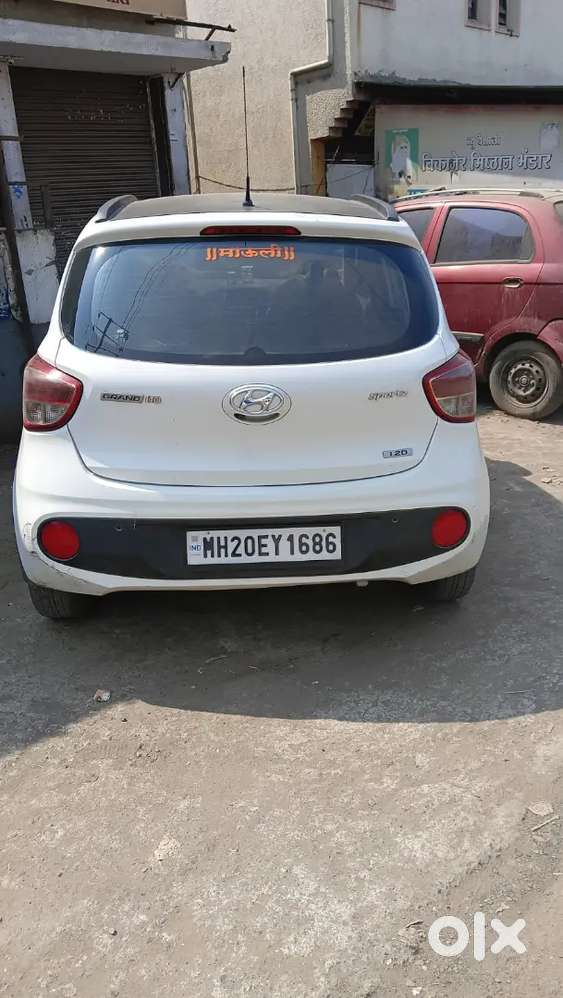 Hyundai Grand I10 2018 Diesel 90000 Km Driven