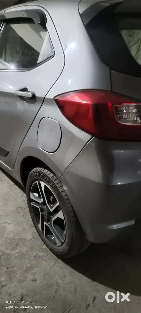 Tata Tiago 2019 Revotron