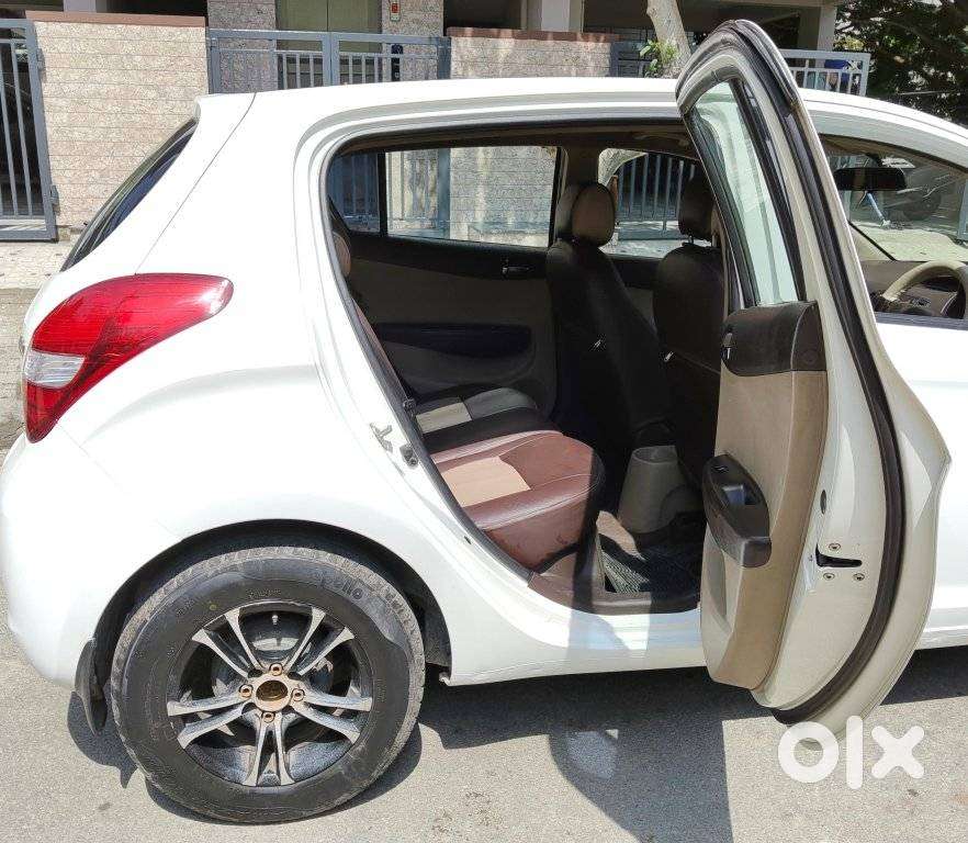 Hyundai I20 Magna, 2010, Petrol