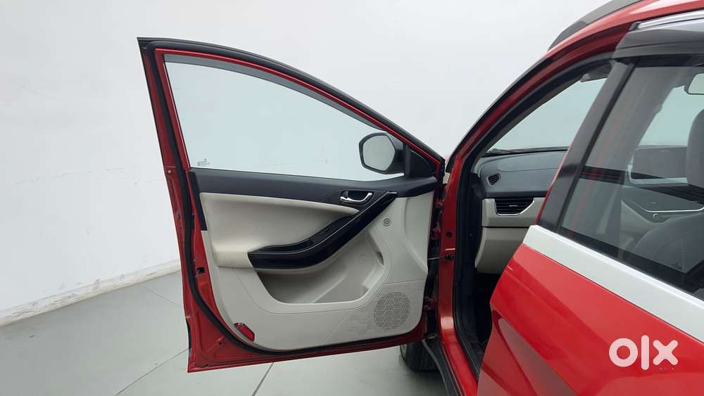 Tata Nexon 1.2 Revotron Xz Plus (s), 2021, Petrol