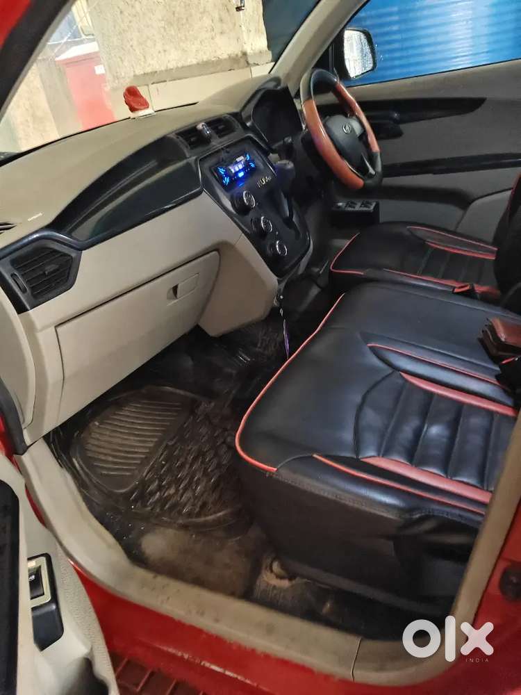 Mahindra Kuv 100 2016