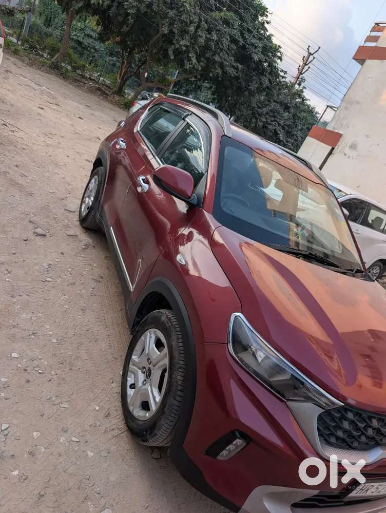 Kia Sonet Petrol 2023