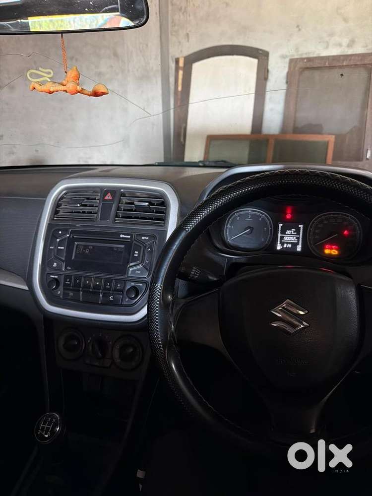 Maruti Suzuki Brezza 2016