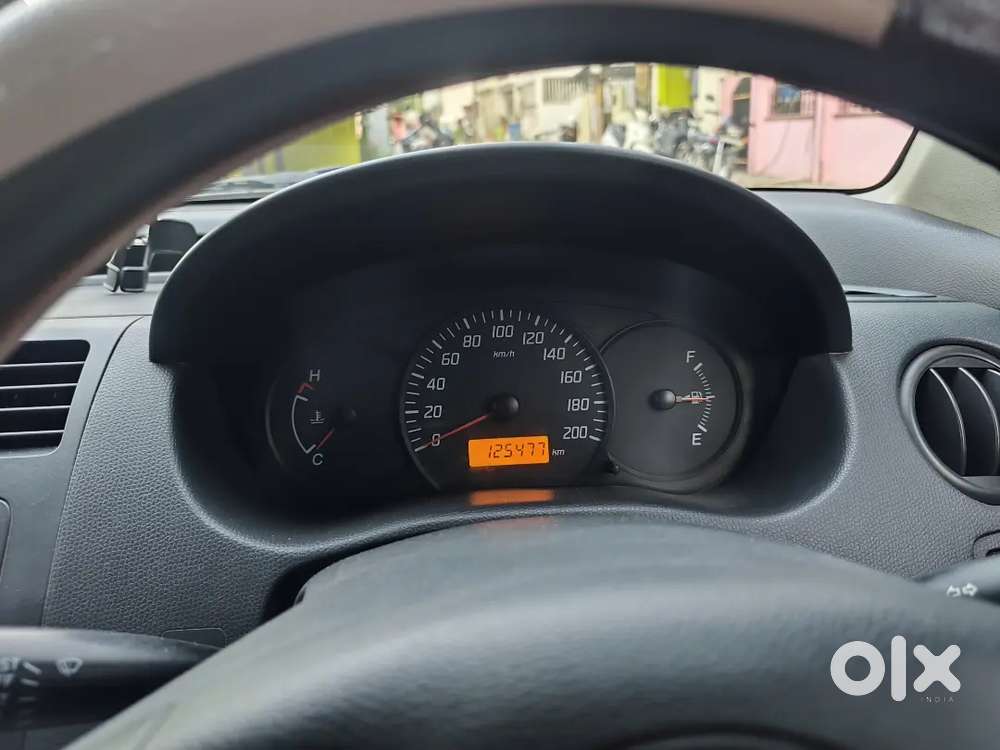 Maruti Suzuki Swift 2011