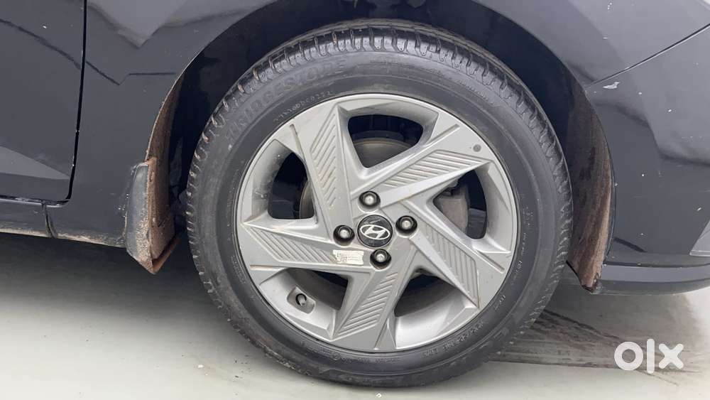 Hyundai Verna 1.5 Sx Ivt, 2022, Petrol
