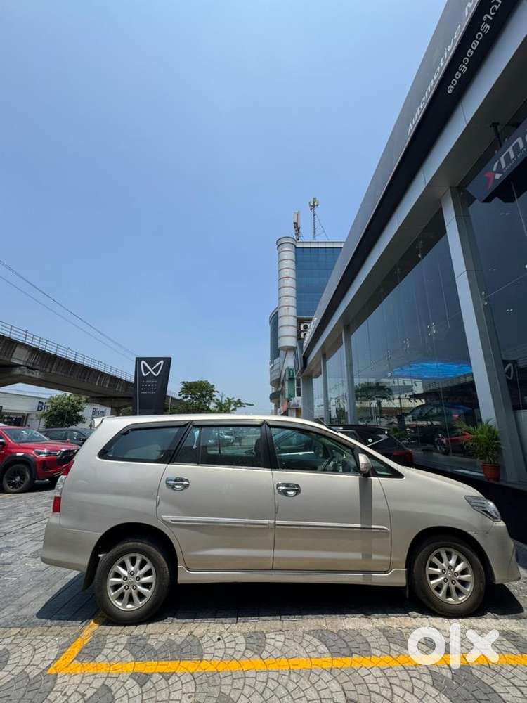 Toyota Innova 2013 Diesel Well Maintained