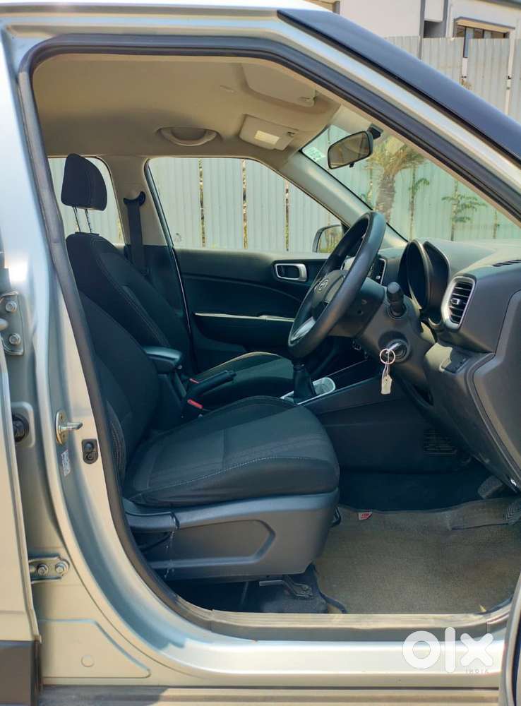 Hyundai Venue S 1.2 Petrol, 2020, Petrol