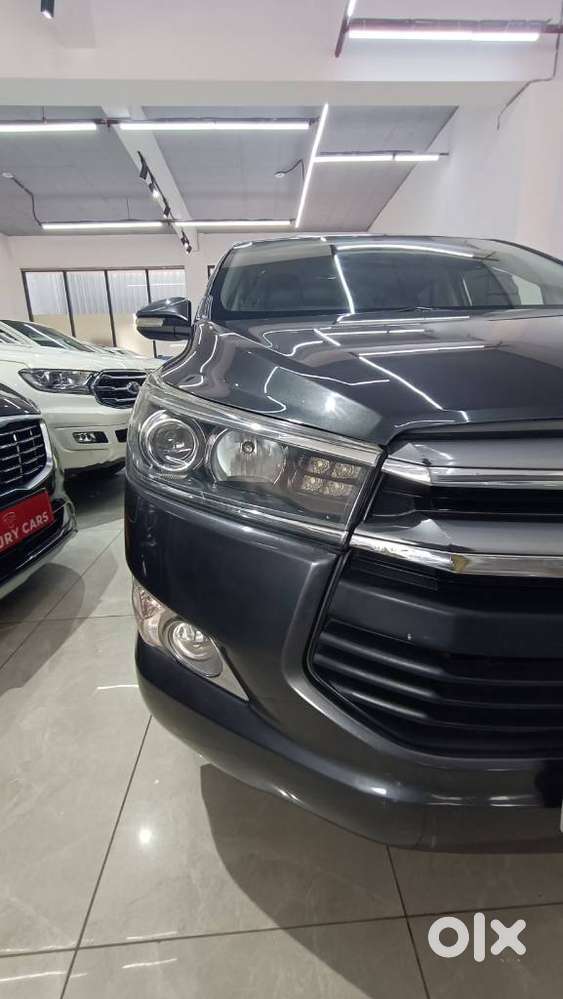 Toyota Innova Crysta 2.4 V 7 Str, 2017, Diesel