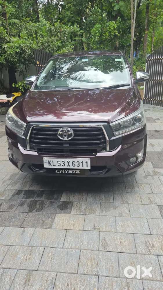 Toyota Innova Crysta 2016
