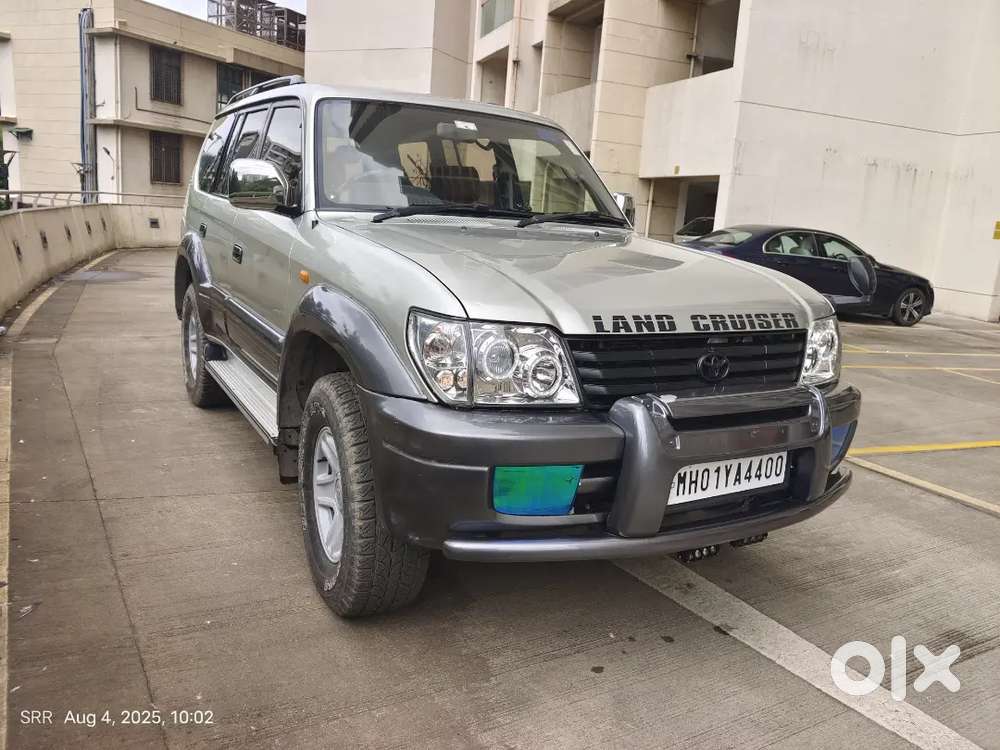 Toyota Land Cruiser Prado 2000 Petrol 85000 Km Driven