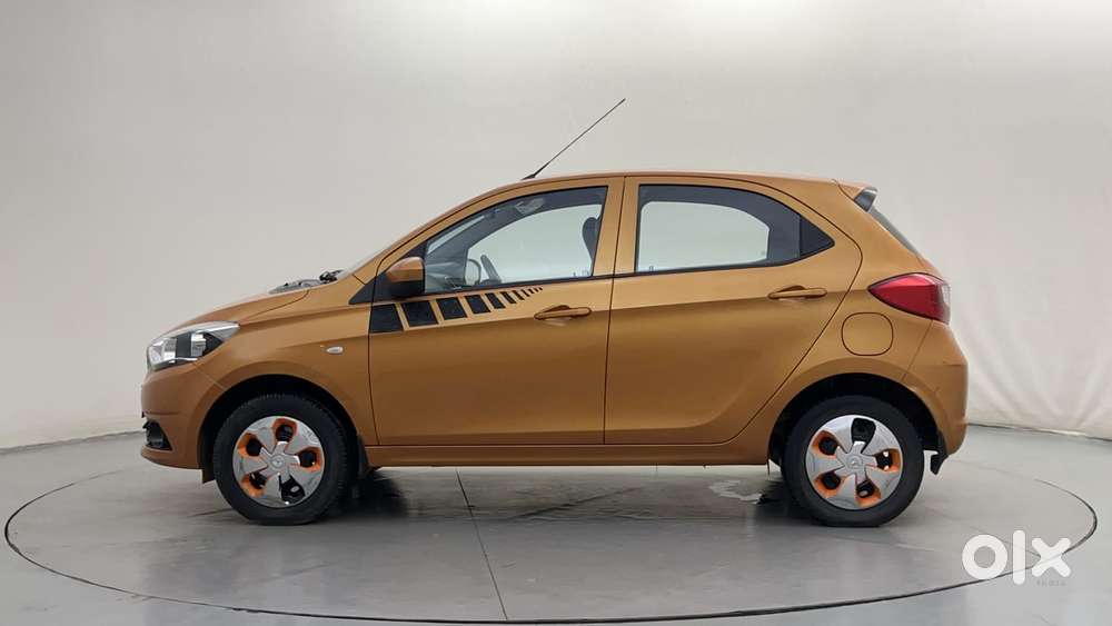 Tata Tiago 1.2 Revotron Xt, 2016, Petrol