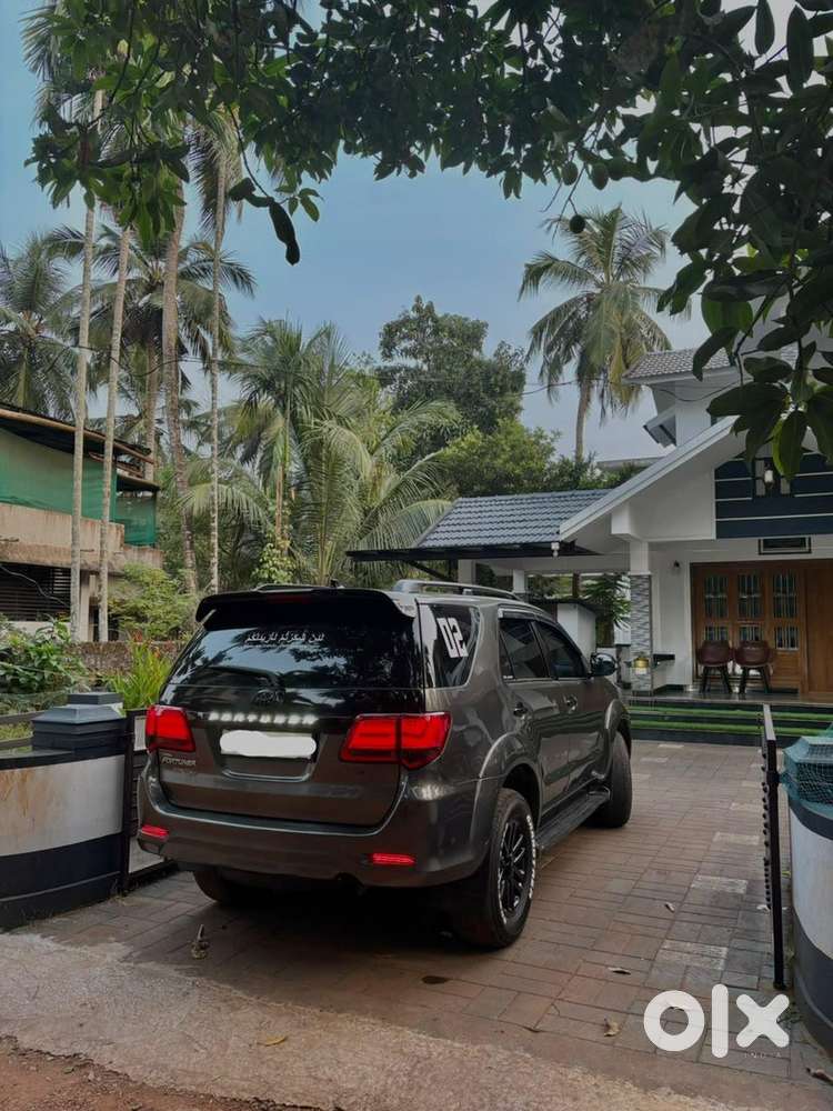 Toyota Fortuner Diesel 2010