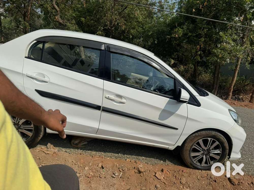 Honda Amaze 2017 Diesel Well Maintained