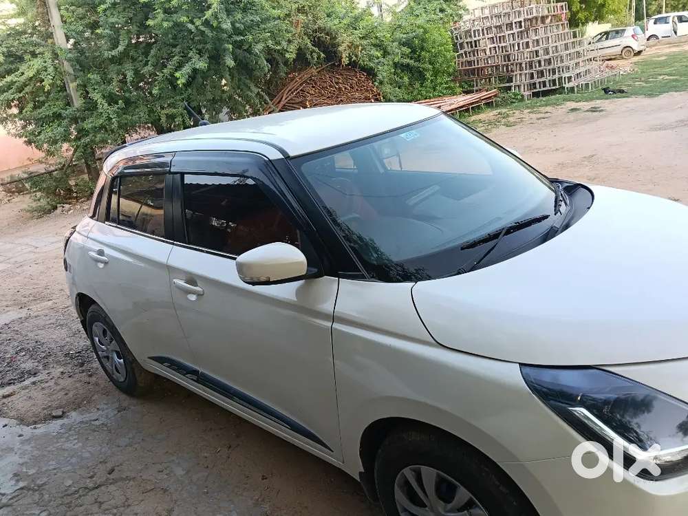 Maruti Suzuki Swift 2024 Cng & Hybr 32000 Km Driven