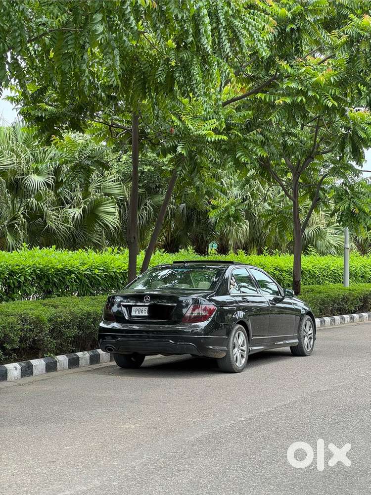 Mercedes-benz C-class 2015