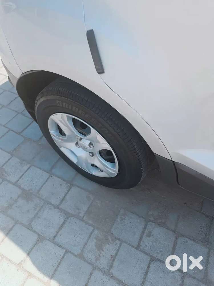 Ford Ecosport Petrol 2014
