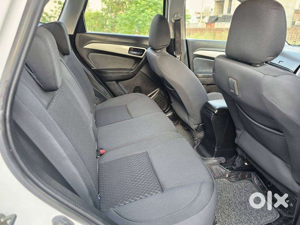 Maruti Suzuki Brezza 1.5 Zxi Smart Hybrid, 2021, Petrol