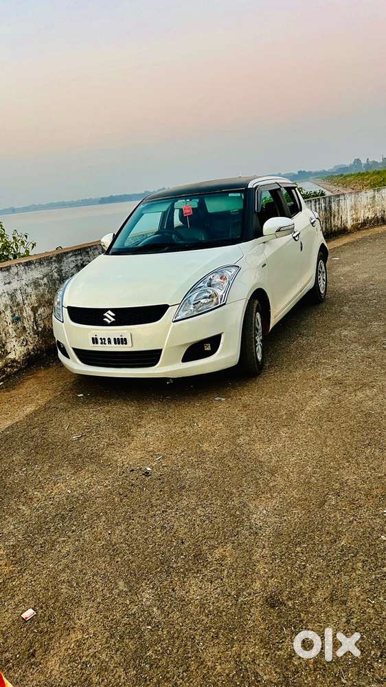 Maruti Suzuki Swift 2015 Diesel 90000 Km Driven