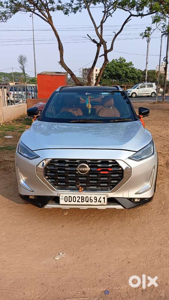 Nissan Magnite 1.0 Xv Premium Turbo Cvt (o), 2021, Petrol
