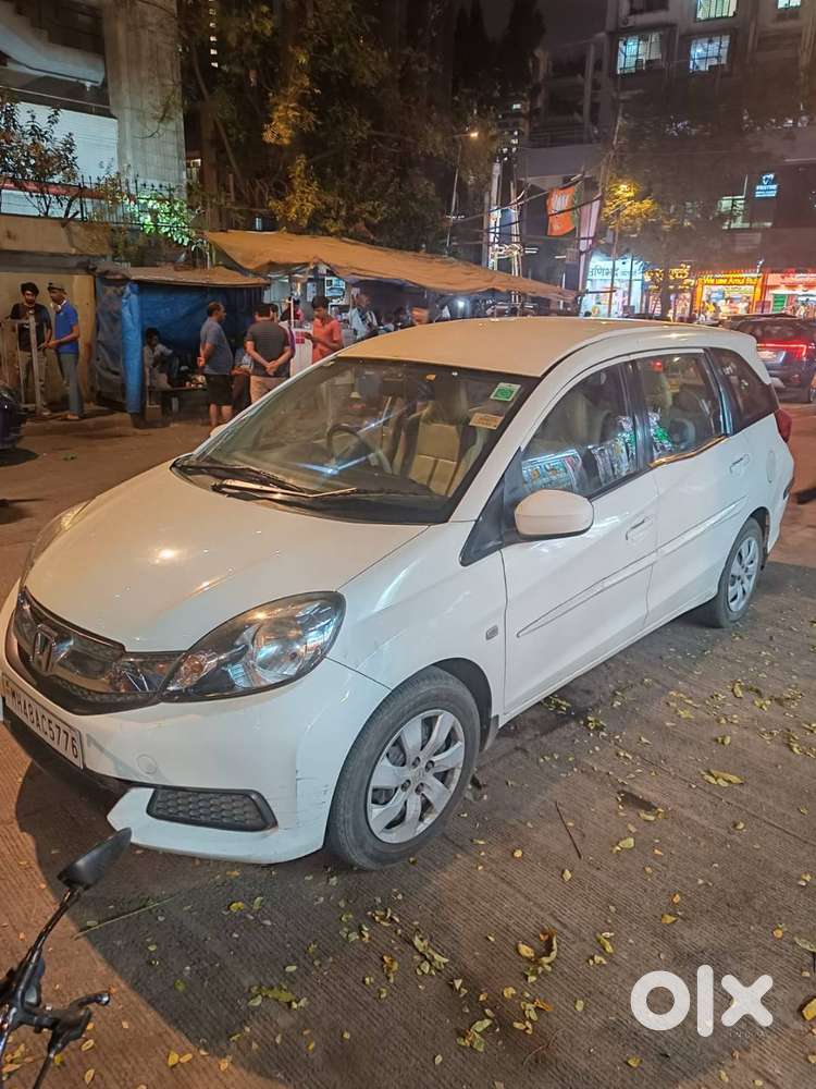 White Honda Mobilio In Mint Condition For Sale In Kandivali East