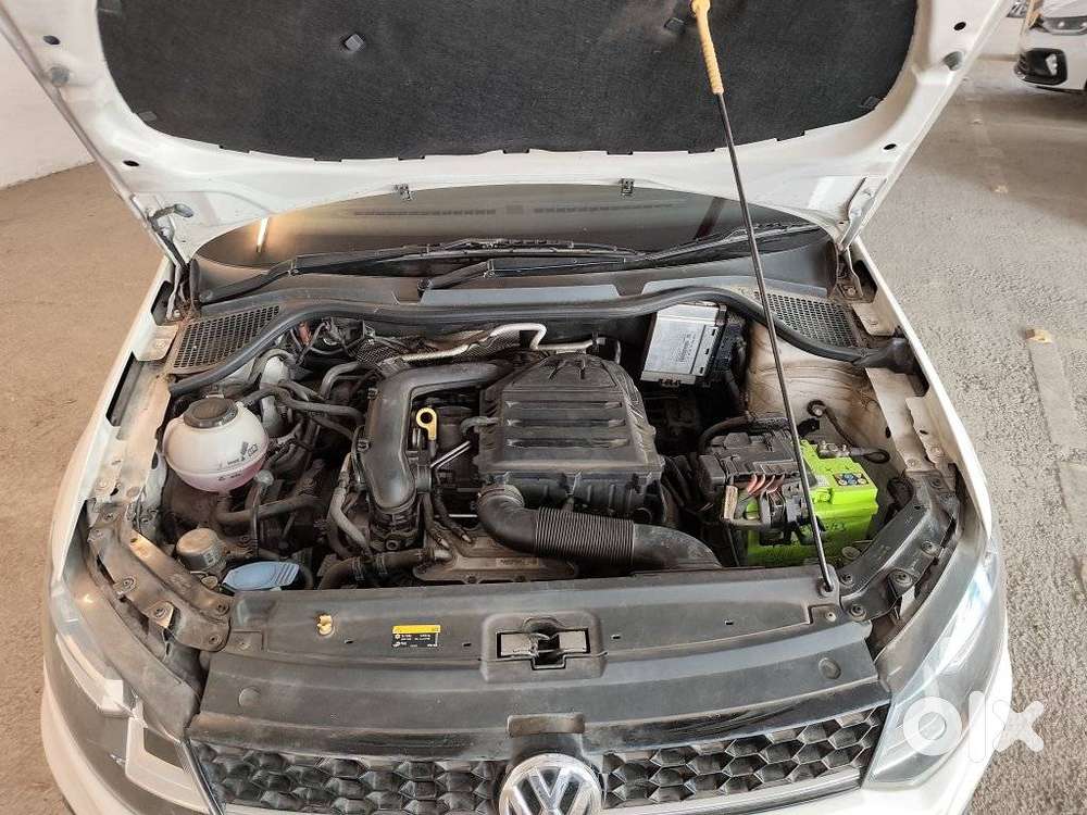 Volkswagen Vento 1.0 Highline Plus At, 2022, Petrol