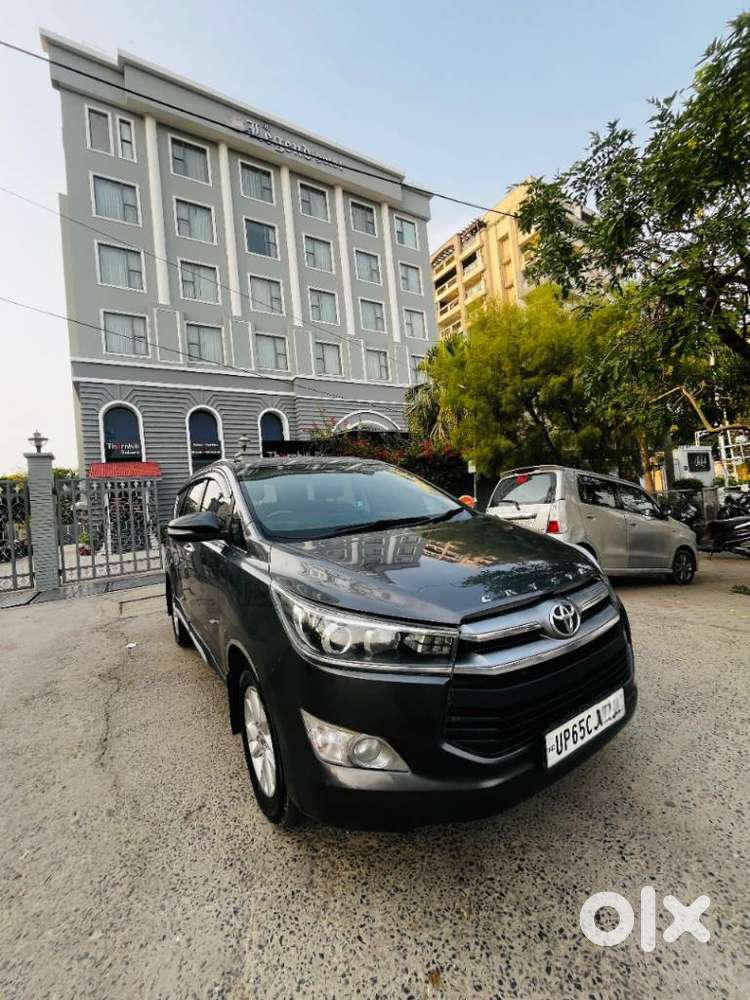 Toyota Innova Crysta 2.4 V, 2016, Diesel