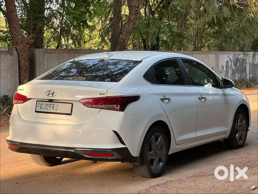 Hyundai Verna 1.5 Sx Petrol Mt, 2020, Petrol