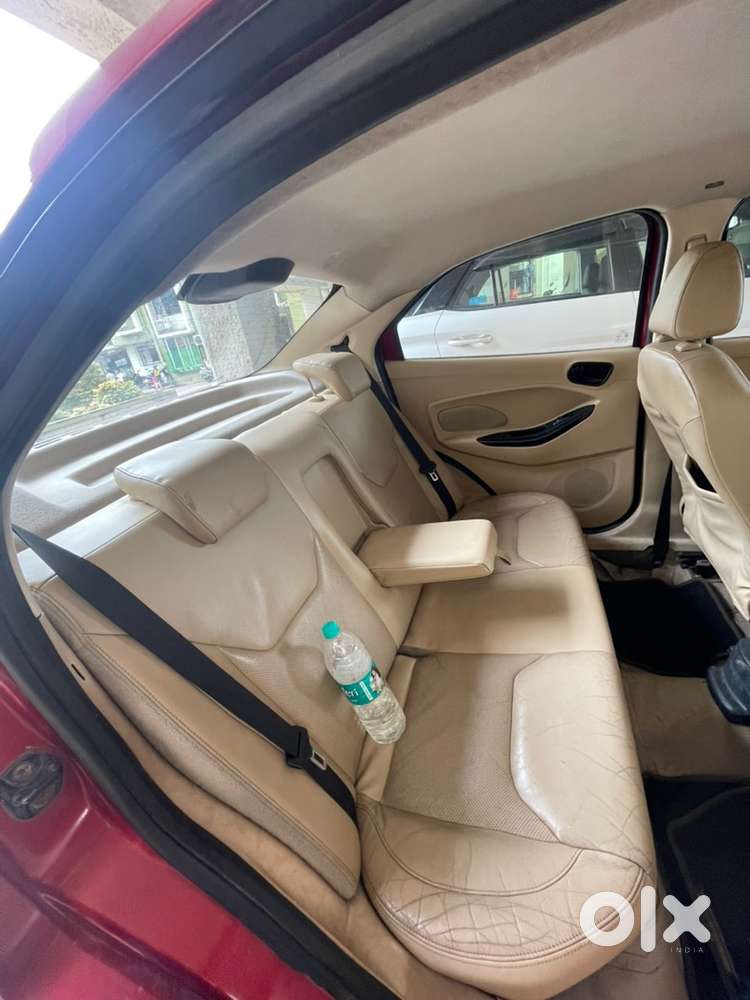 Ford Aspire Titanium Plus Manual Petrol 2015