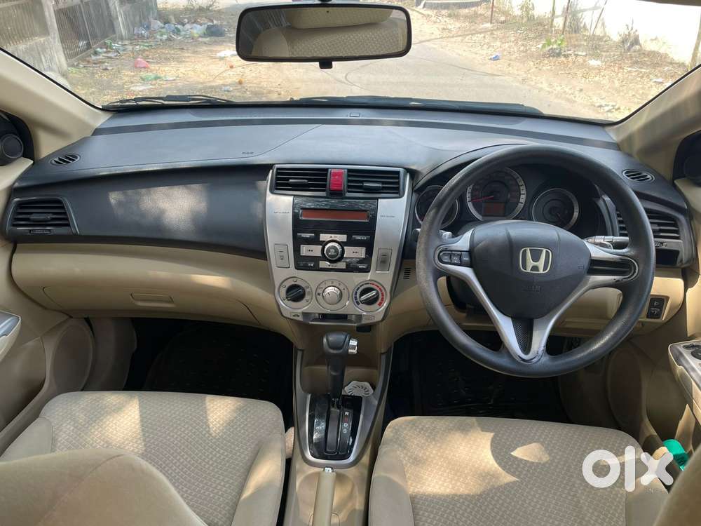 Honda City 2011-2013 V At Exclusive, 2011, Petrol