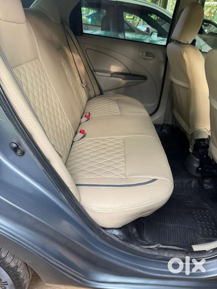 Toyota Etios Company Service 2015  2016 February Registration