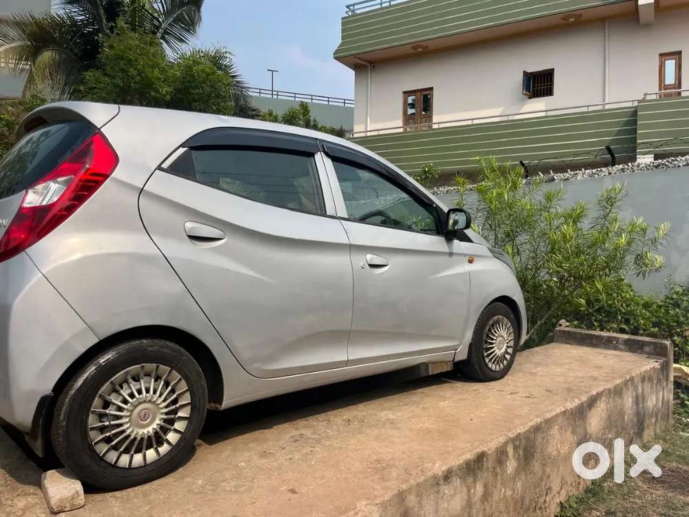Hyundai Eon 2012 Petrol 92452 Km Driven
