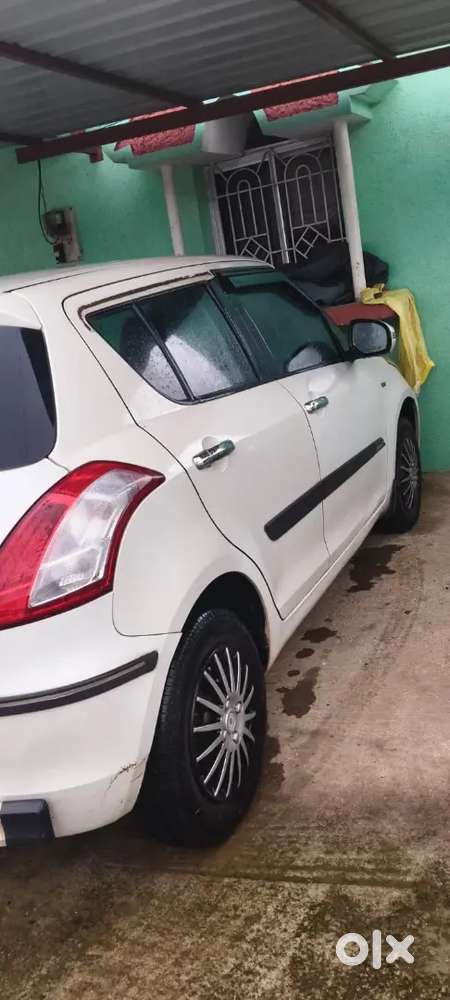 Maruti Suzuki Swift 2016