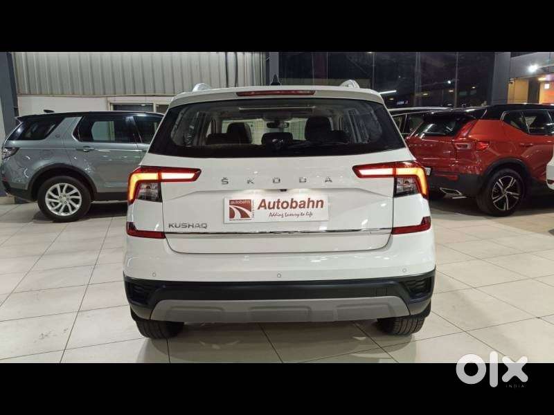Skoda Kushaq 1.0 Tsi Style At (6 Airbags), 2023, Petrol