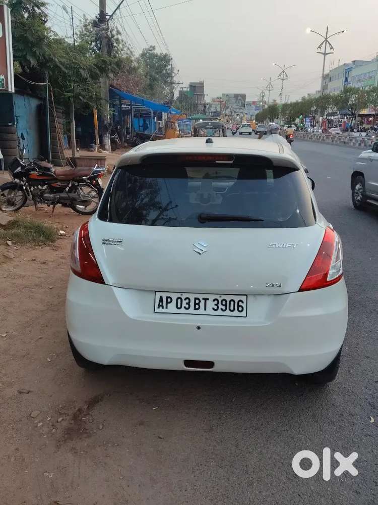 Maruti Suzuki Swift 2015 Diesel 110000 Km Driven