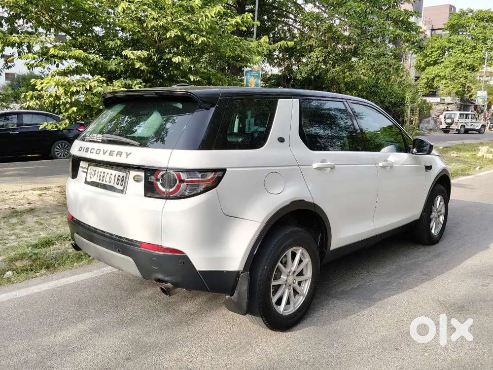 Land Rover Discovery 2015 Diesel 140000 Km Driven