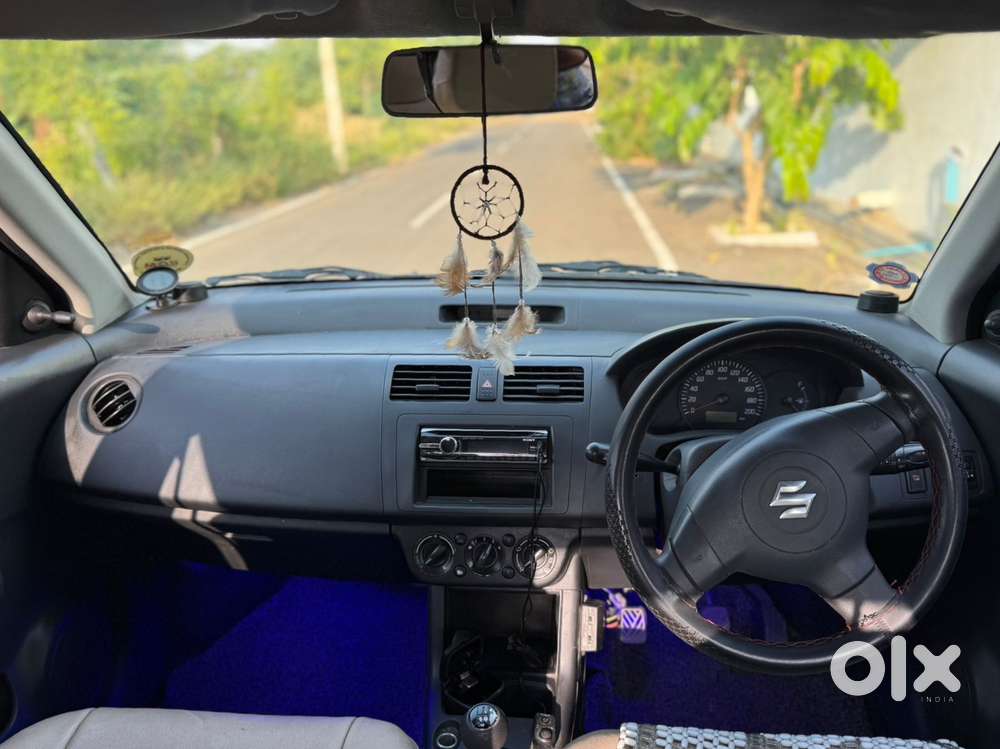 Maruti Suzuki Swift Dzire Lxi Option, 2010, Diesel