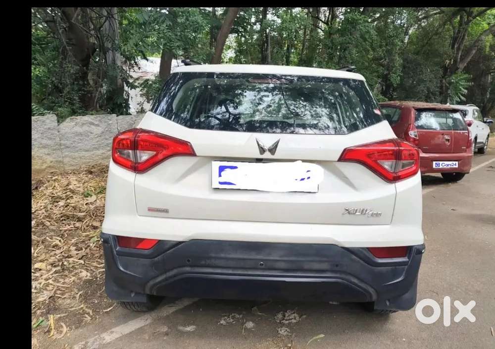 Mahindra Xuv300 1.2 W6 Petrol Automatic 2022