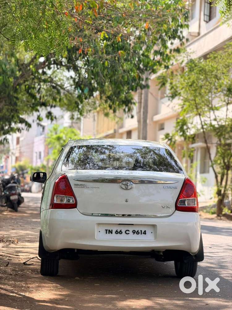 Toyota Etios 2010-2012 Vx, 2011, Petrol