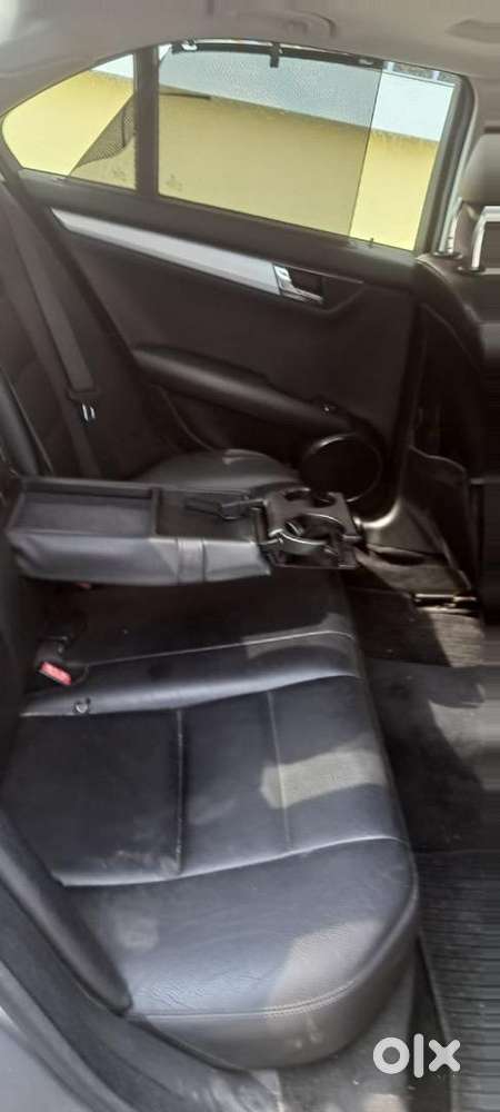 2011 Mercedes-benz Automatic Petrol
