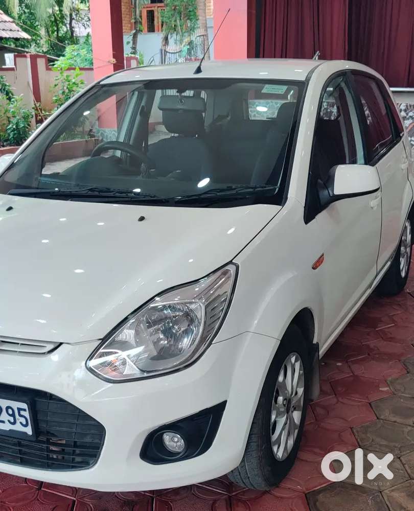 Ford Figo 2014 Diesel 102000 Km Driven