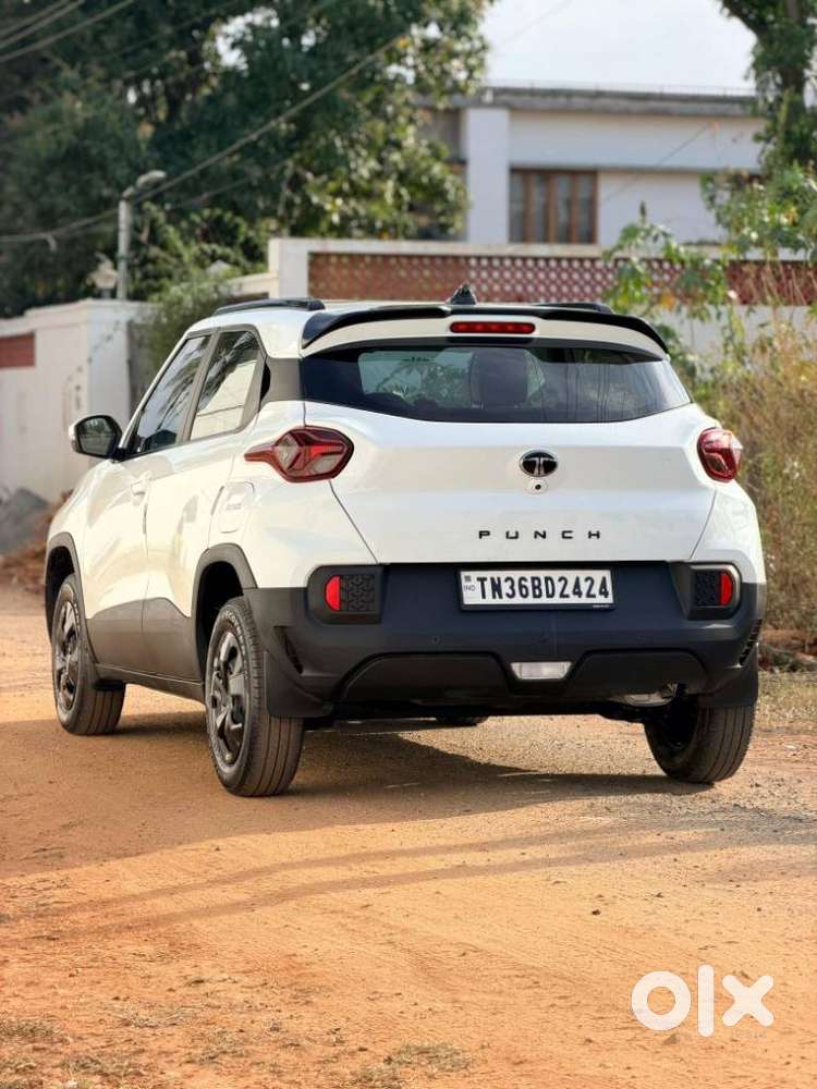 Tata Punch, 2025, Petrol