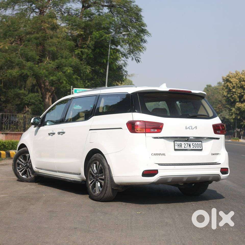 Kia Carnival Limousine Plus 7 Str, 2022, Diesel