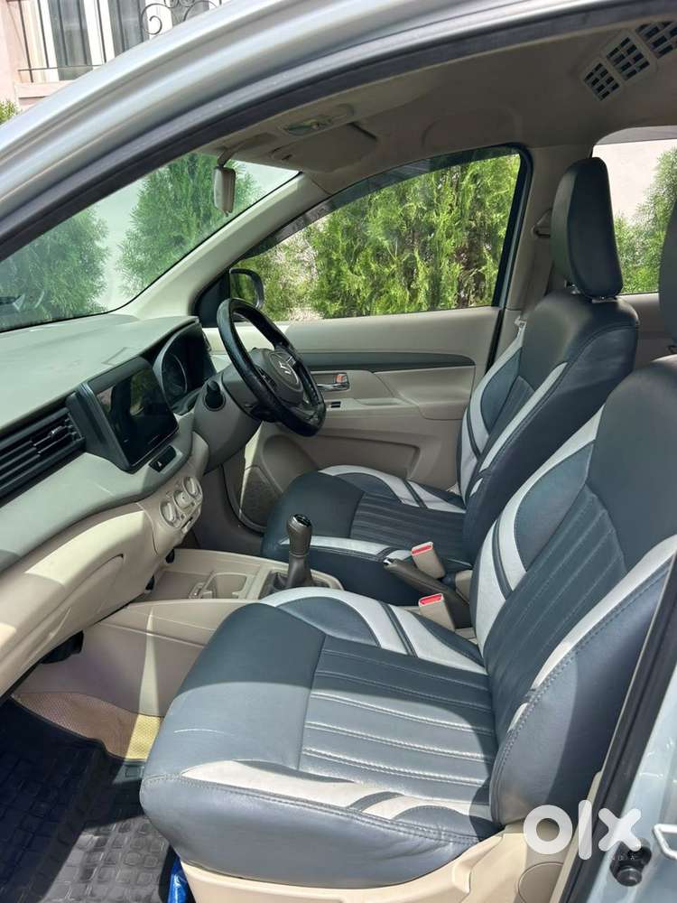 Maruti Suzuki Ertiga Vxi, 2025